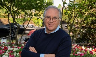 Roberto Payer benoemd tot Officier in de Orde van Oranje Nassau