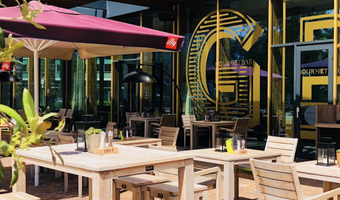 Grootste terras van Hoofddorp klaar voor heropening