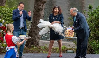 28e Hilton Haringparty geslaagde online belevenis 