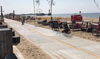 Strandpaviljoens zenden SOS-signaal uit: Stop Ondergang Strandtenten