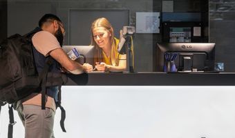 a&o Hostels benoemt social distancing experts