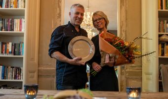 Nagenieten: bekijk de uitreiking van de award voor het lekkerste lunchroombroodje