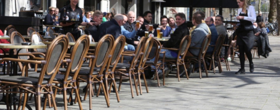 Terrassen langer open vanwege corona? Groningse horeca hoopt van wel