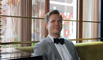 Wereldreiziger William Berkhoff landt in Hotel De L'Europe