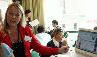 De website van een hotel moet zichtbaar zijn