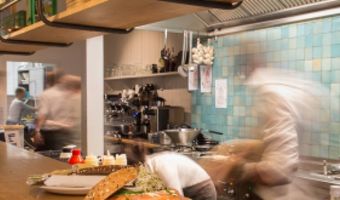 Personeelssoftware in je restaurant: besparen en professionaliseren