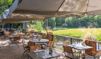 Cafe restaurant Rust Wat bekroond met Bib Gourmand