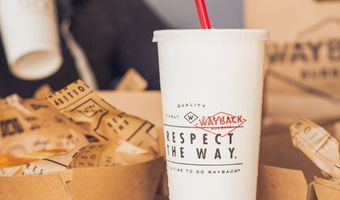 Wayback Burgers opent eerste bezorgvestiging in Tilburg in april 2021