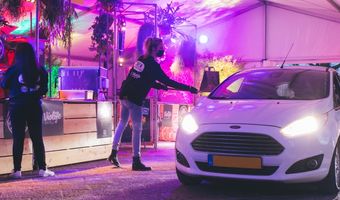 Blokje om voor vegan cheeseburger in pop-up teststraat 