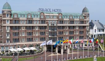 Rechter bepaalt: Radisson weer op de gevel van Palace Hotel Noordwijk