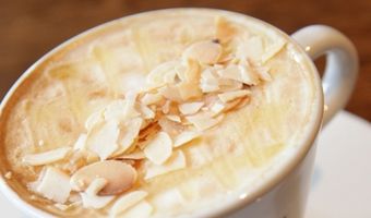 Melkvervangers voor gasten met lactose-intolerantie of koemelkallergie