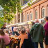 Pop-up restaurant met ruim terras brengt leven in het Muntgebouw