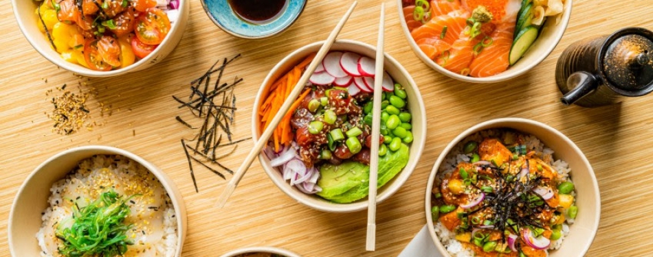 Niet een broodje, maar poké bowl is de favoriete lunch van Nederlanders