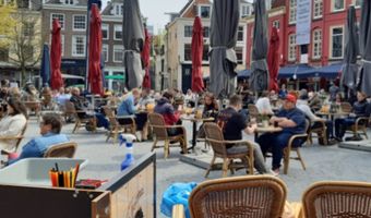 Geen anderhalve meter meer in de horeca, wel coronatoegangsbewijs
