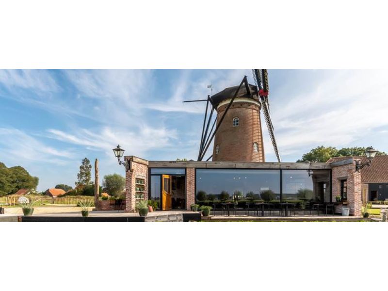 Monumentale molen in Schoondijke opent Grand Café El Molino