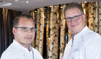 Na bijna twintig jaar stopt Onno Kokmeijer als chef bij Hotel Okura Amsterdam