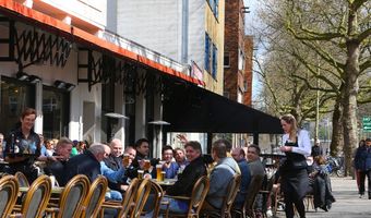 Geen lockdowns in buurlanden: Nederlanders bezoeken Van der Valk hotel in België