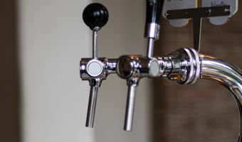 Gemeente Haarlem sluit horecazaak die toch open was