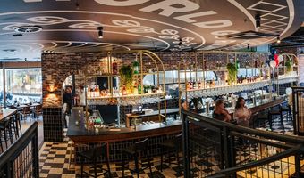 RCE opent nieuwe Beers&Barrels Rotterdam centrum in vernieuwde stijl