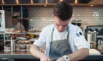 FNV Horeca: ernstige zorgen over hoge werkdruk horeca