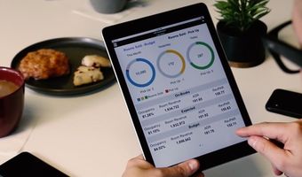 12 essentiële stappen om een Revenue Management System bij uw collega's aan te bevelen 