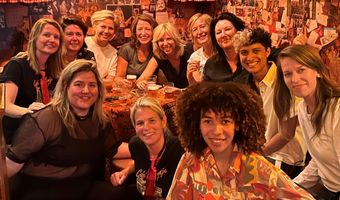 Ondernemersduo heropent Café 't Mandje uit 1927