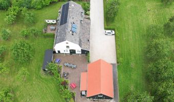 B&B te koop: Een woonboerderij annex vakantiehuis met ruime schuur (met foto's)