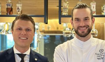 Commune: ambitieuze speler op Schiphol