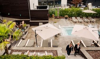 Foto's: Van der Valk Hotel Gilze-Tilburg krijgt predicaat 'Resorthotel'