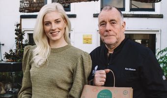 Poké Perfect en topchef Ron Blaauw slaan handen ineen