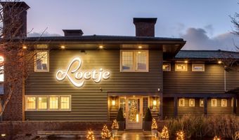 Loetje opent in voormalig Boathouse Almere