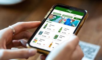 Sligro lanceert nieuwe oplossingen voor caféondernemers: QR-bestellen en Tafel reserveren