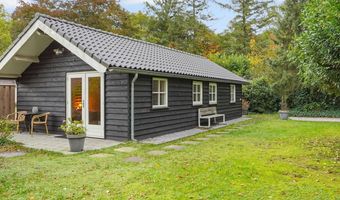 B&B te koop: Woonhuis op ruim perceel van 1300 m²