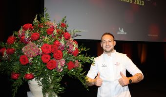 Dubbelslag Yornie van Dijk: eerste Michelinster én Young Chef Award