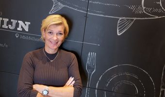 15 jaar De RestaurantKrant (2016): Sjanet over De Dagvisser aan de Scheveningse haven