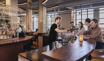 Van ‘hemelse werkplek’ voor Dopper naar beste vegan restaurant van Nederland