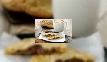 Hazelnoot in trek bij Starbucks