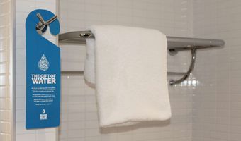 Haagse hotels rollen ‘blauwe loper’ uit