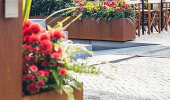 “Door de beschutting van de terrasafscheiding blijven gasten langer zitten”