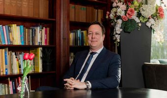 “Ik denk dat we de enige hotelketen zijn waar je een Perzisch tapijt tegenkomt”