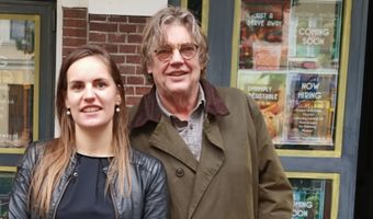 Henk Westbroek verkoopt café-restaurant Nola; familiebedrijf ten einde