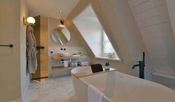 Ontdek de badkamertrends van LoooX en Easy Drain op de Independent Hotel Show