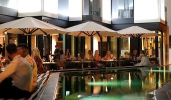 The Entourage Group introduceert exclusieve pop-up op Ibiza met Mr Porter