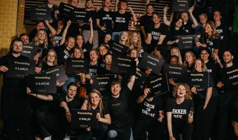 Restaurant Pesca Amsterdam verdeelt bijna 40.000 euro onder het team