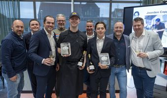 Mees Heesemans en Joorden Coppens van Nova College Hotelschool winnen Bokkedoorns Award