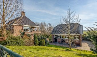 B&B te koop: woonhuis met een voormalige paardenstal