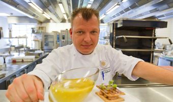 Koken met een legerrantsoen