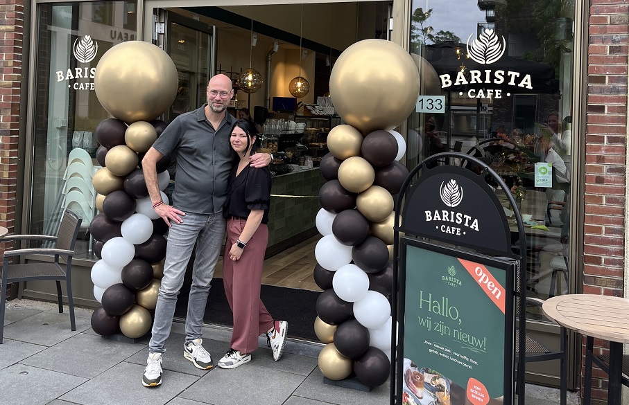 Barista Cafe Leidsche Rijn opent haar deuren