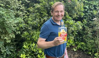 Nederlandse distilleerderij wint goud bij International Wine & Spirits Competition