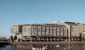 Grootste hotel in Amsterdamse binnenstad stelt welzijnsbudget beschikbaar